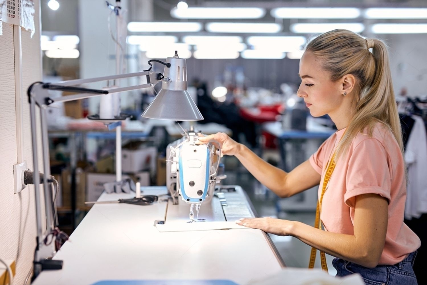 Confección y Maquila de Prendas de Vestir